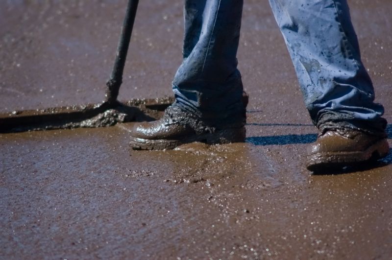 Gravel And Tar Paving